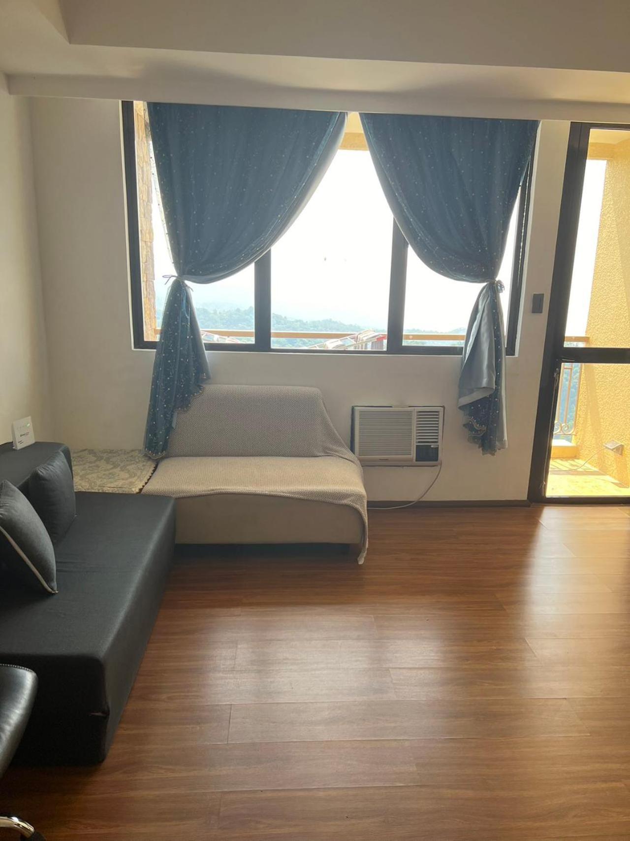 Splendido Tagagtay Taal Lake Staycation Free Parking Netflix No Free Pool Tagaytay City Dış mekan fotoğraf
