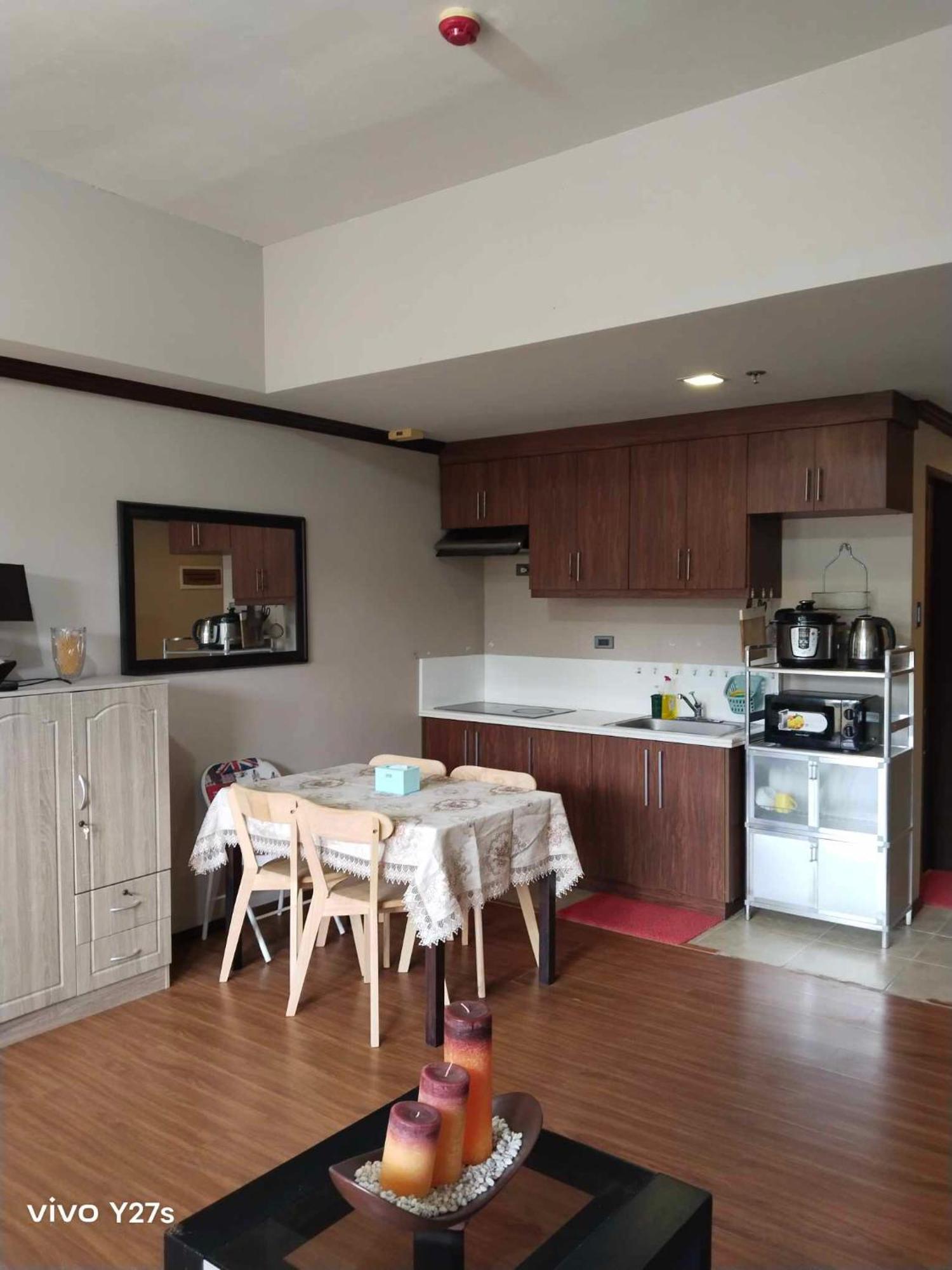 Splendido Tagagtay Taal Lake Staycation Free Parking Netflix No Free Pool Tagaytay City Dış mekan fotoğraf