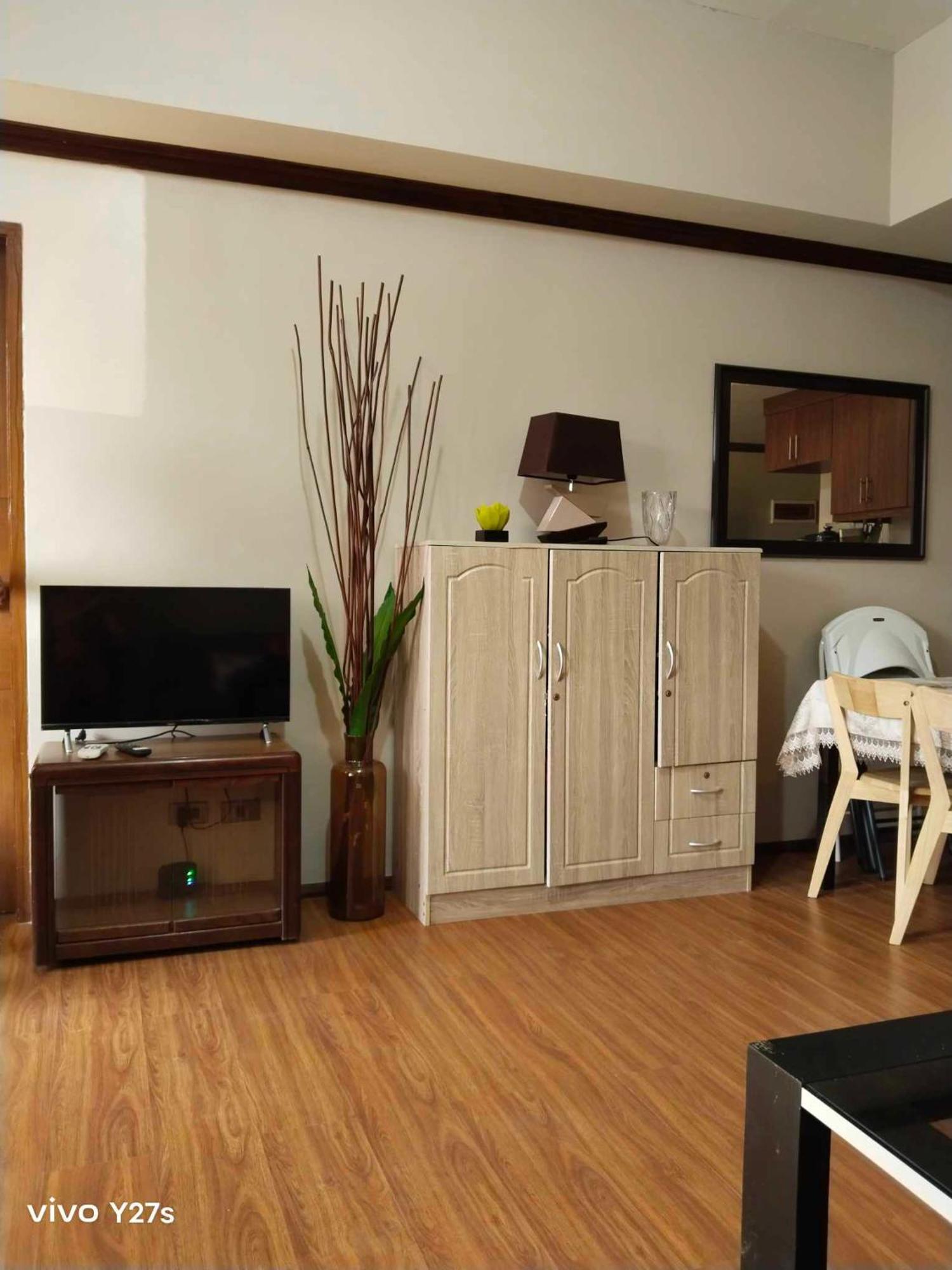 Splendido Tagagtay Taal Lake Staycation Free Parking Netflix No Free Pool Tagaytay City Dış mekan fotoğraf